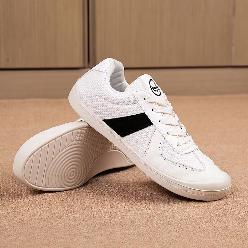 Women'S Fashion Running Shoes - รองเท้ากีฬาผู้หญิง รองเท้าลำลองสุดหรู รองเท้าเทนนิส รองเท้าเดินเล่นกลางแจ้ง รองเท้าวิ่ง รองเท้าแฟชั่นแบบแบน