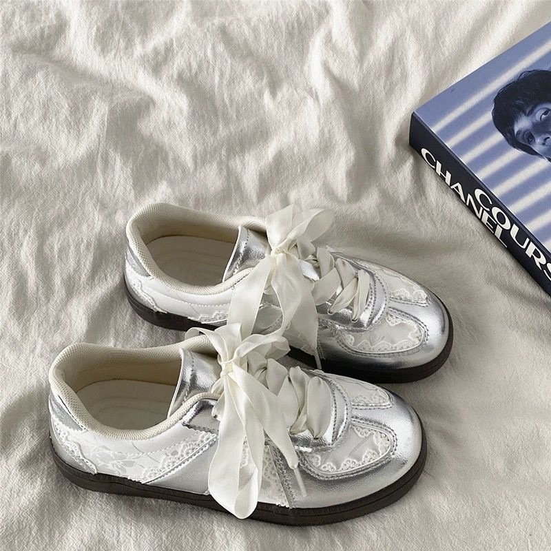 Sneakers Fashion Women - รองเท้าผ้าใบผู้หญิง แบรนด์หรู รองเท้าลำลอง น้ำหนักเบา สวมใส่สบาย รองเท้าเดินสำหรับผู้หญิง