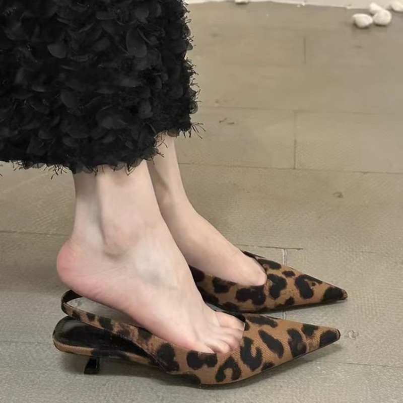 Women Fashion Ideas - รองเท้าส้นสูงแบบสวมสำหรับผู้หญิง แฟชั่นฤดูใบไม้ผลิ/ฤดูร้อน หัวแหลม ประดับสายรัด เหมาะสำหรับงานปาร์ตี้ รองเท้าส้นสูงแบบสตริปเปอร์