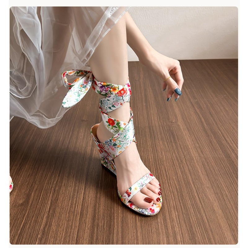 รองเท้าส้นเตารีดสไตล์โบฮีเมียน - Floral Summer Dress บทวิจารณ์และราคา
