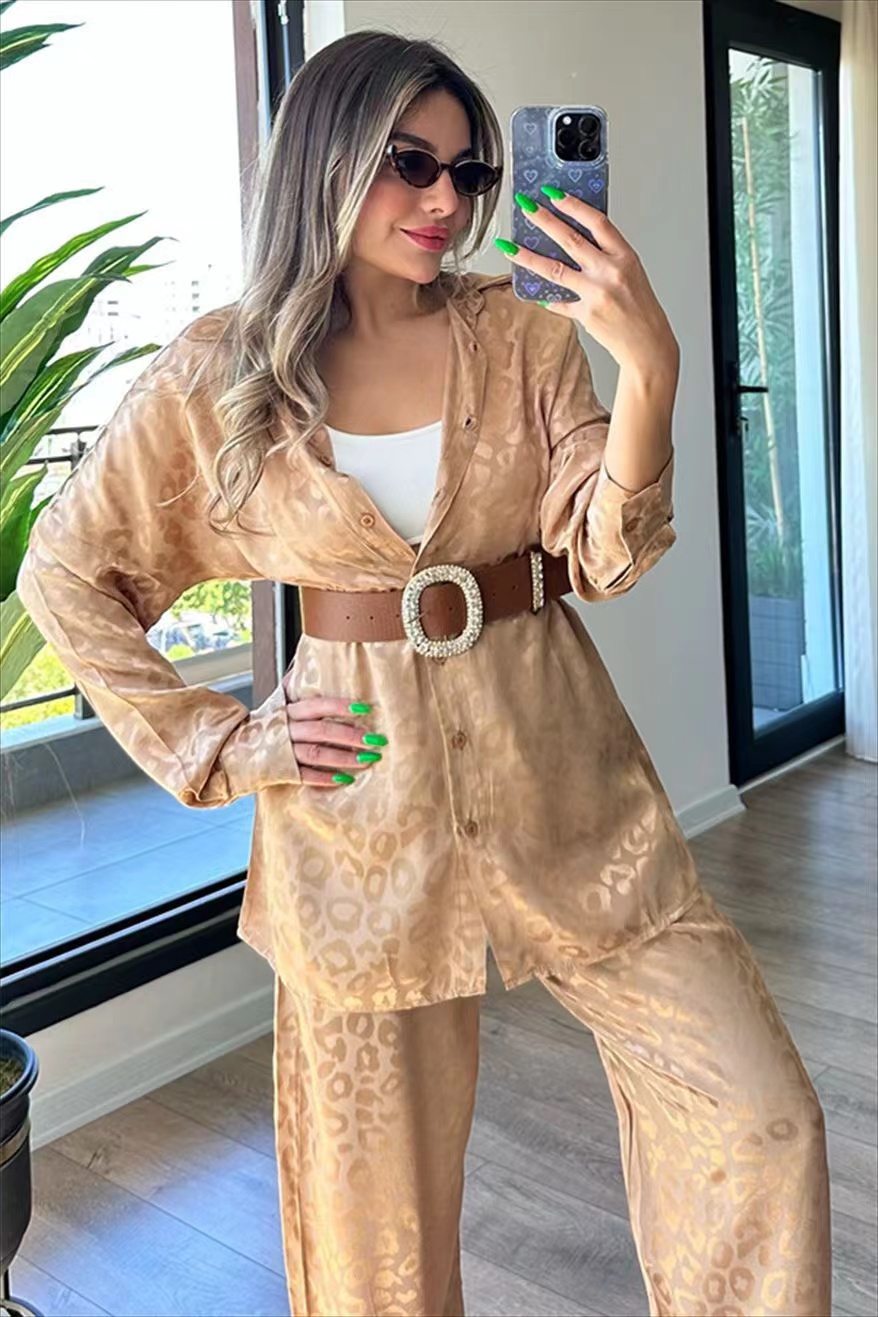 ชุดสูทกางเกงขาบานผ้าซาตินสีขาว - Wide Leg Palazzo Pants บทวิจารณ์และราคา