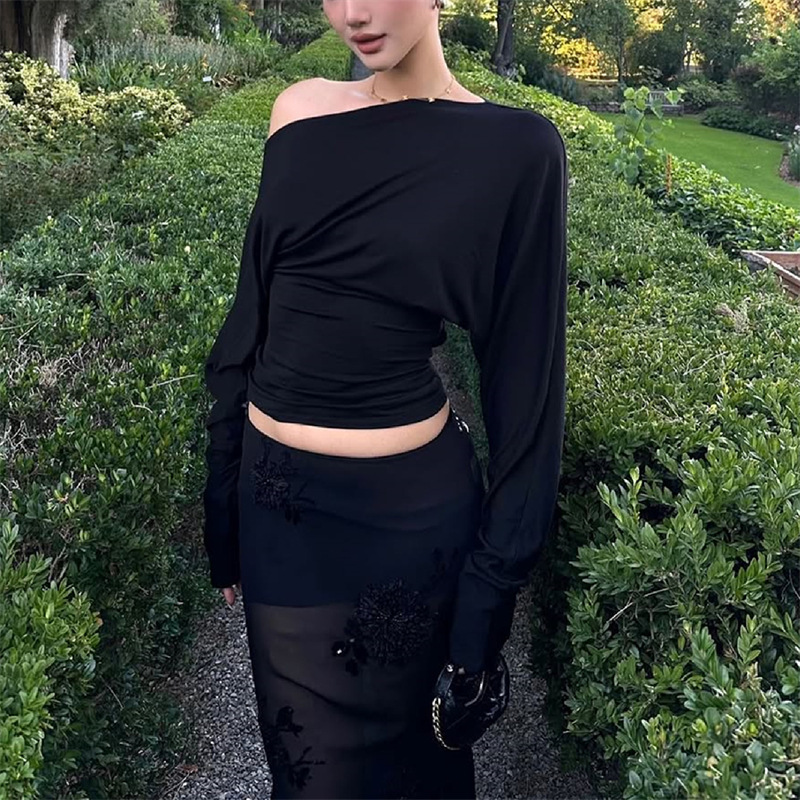 เสื้อผู้หญิงปี 2026 แบบไหล่เดี - Asymmetric Top Women บทวิจารณ์และราคา