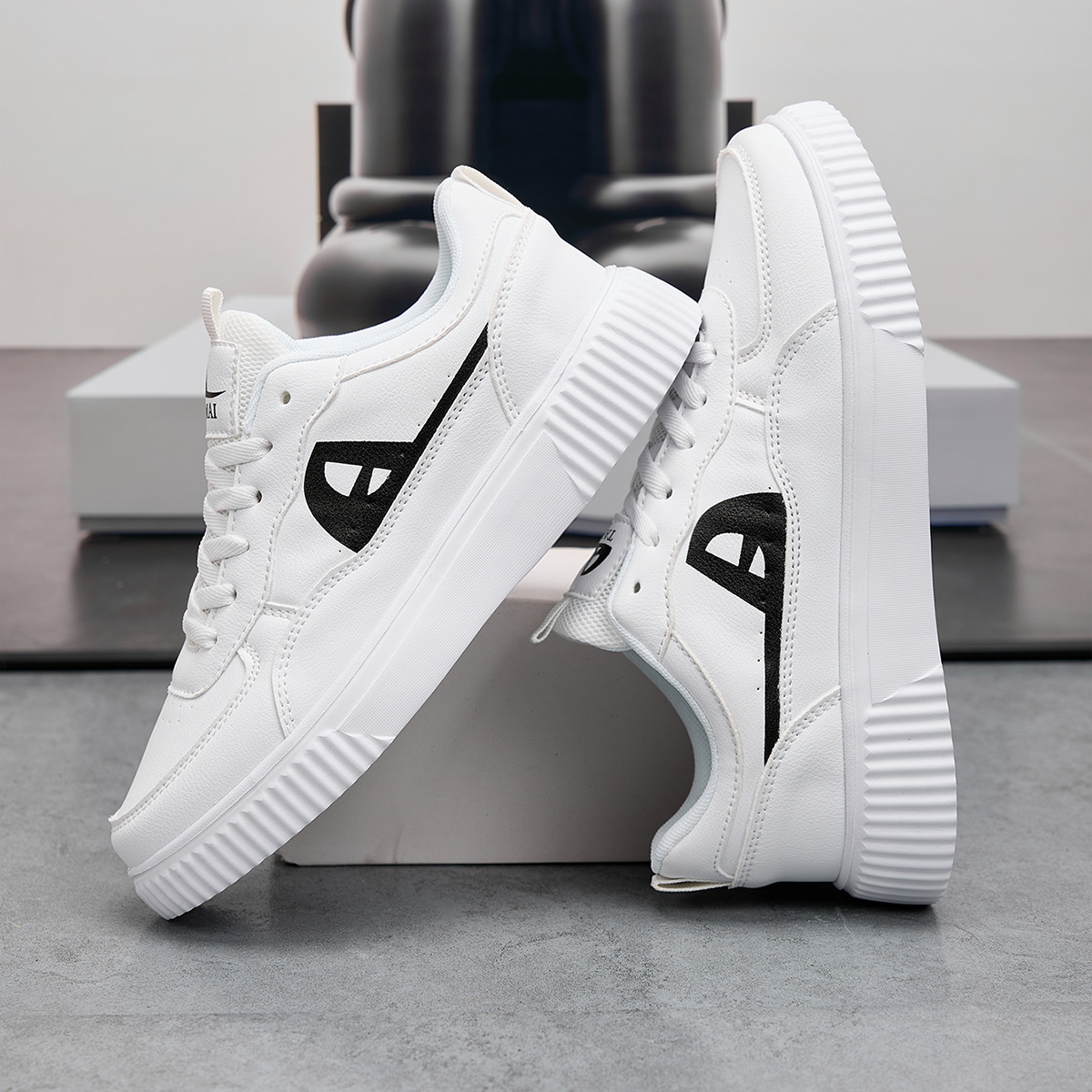 รองเท้าผู้หญิงรองเท้าสเก็ตบอร์ - Women'S Fashion Running Shoes บทวิจารณ์และราคา