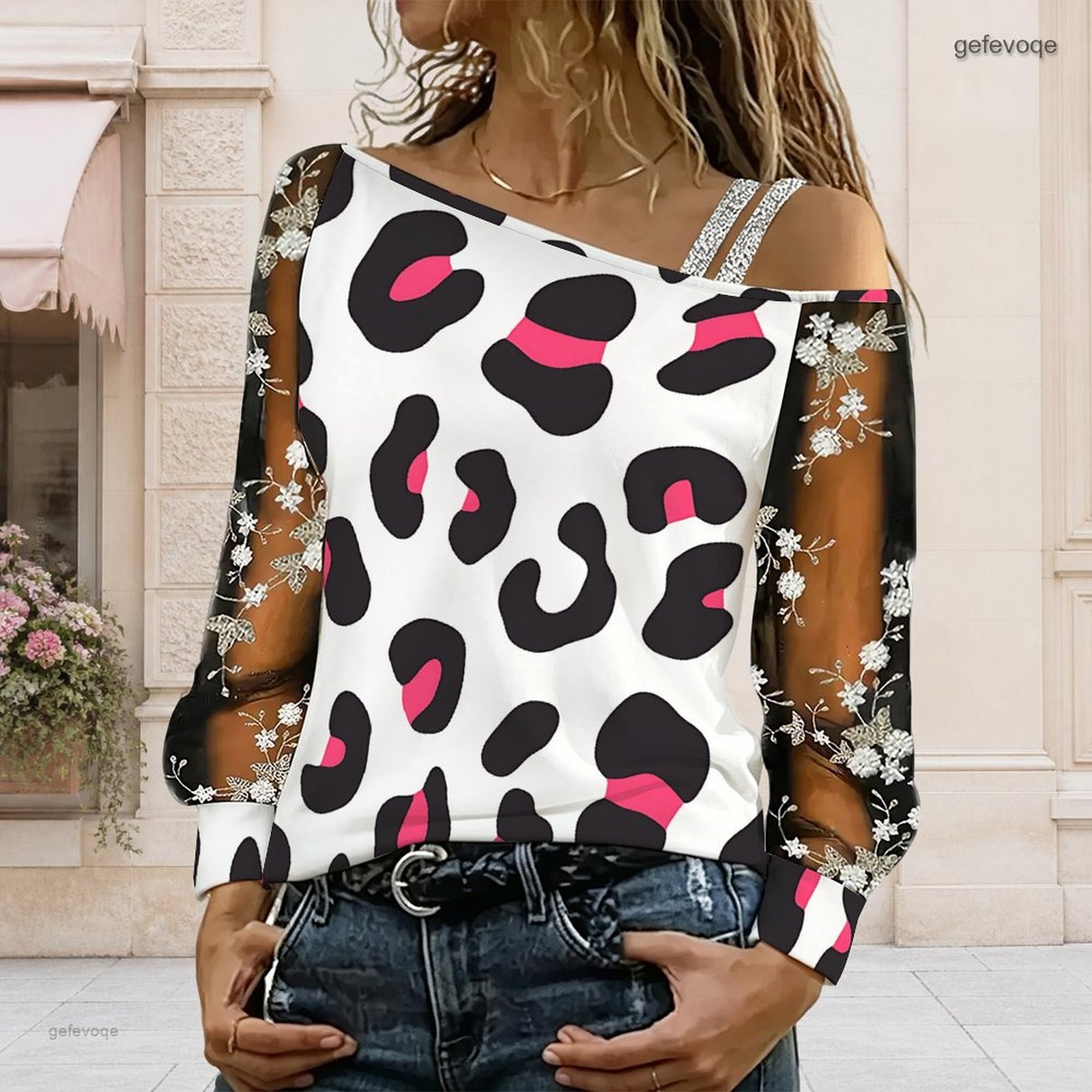เสื้อผู้หญิงเปิดไหล่ ทรงไม่สมม - Asymmetric Top Women บทวิจารณ์และราคา